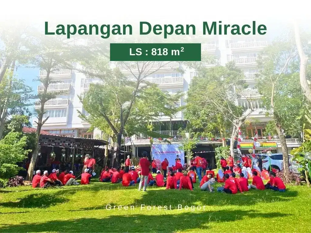 Lapangan Depan Miracle